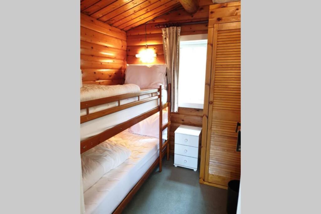 Log Cabin Nr Coed Y Brenin By Seren Short Stays Trawsfynydd Ngoại thất bức ảnh